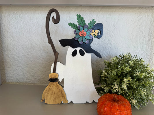 Ghost with Broom stand alone