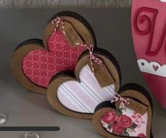 3 Hearts shelf sitter DIY craft